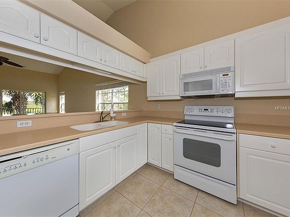 4th image of 432 Sunset Lake Blvd APT 206
