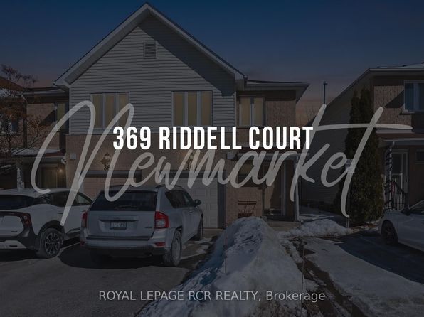 369 Riddell Ct #10, Newmarket, ON L3Y 8M8