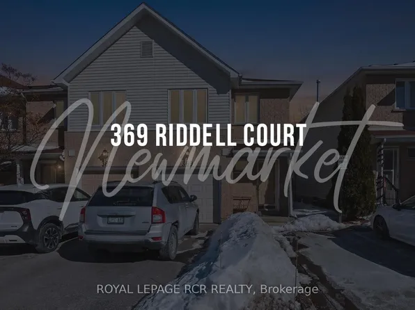 369 Riddell Ct #10, Newmarket, ON L3Y 8M8