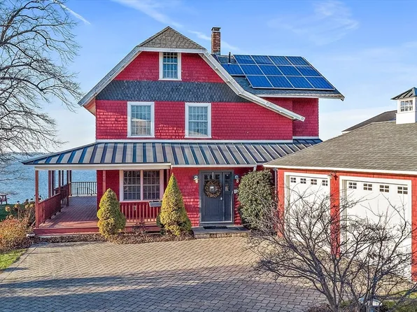 20 Bay View Ave, Quincy, MA 02169