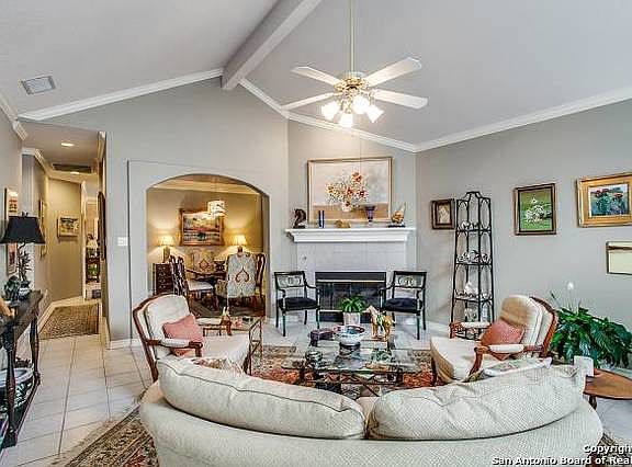 5th image of 75 Oakwell Farms Pkwy