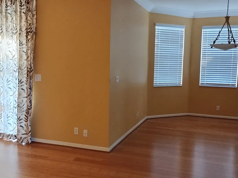 10723 Oak Meadow Ln — Photo 17