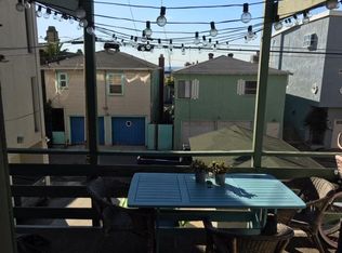 421 Monterey Blvd APT B, Hermosa Beach, CA 90254