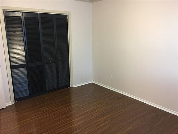 5th image of 5608 Cougar Dr APT 116