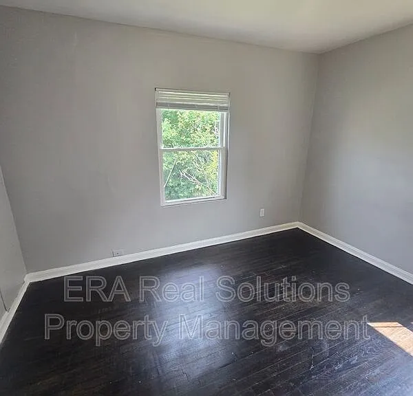 2920 Ruhl Ave — Photo 21