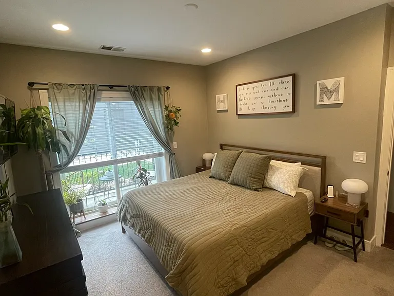 3514 N Sacramento Ave #1S — Photo 17