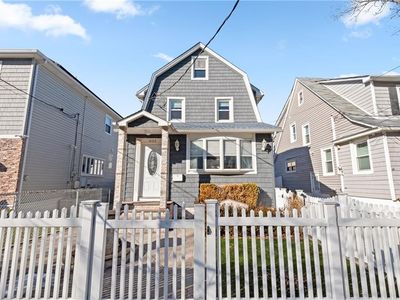 833 Delafield Ave, Staten Island, NY, 10310
