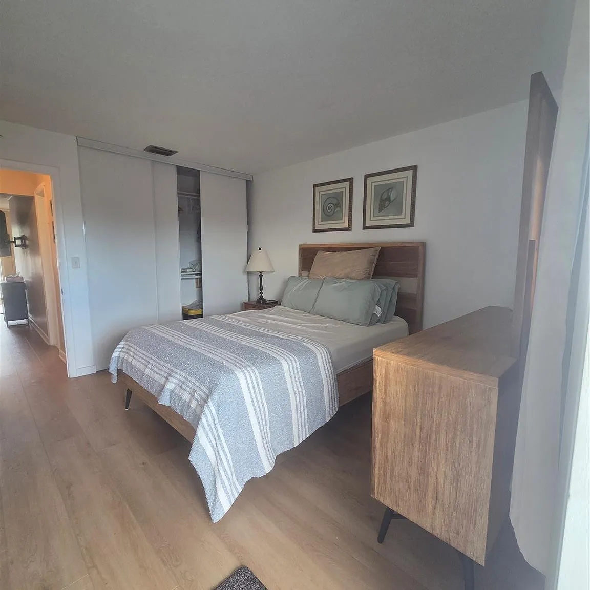 2 bed, 1.0 bath, 700 sqft, $1,800 — Photo 4