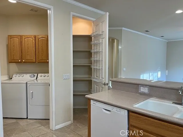 1760 Sarazen St — Photo 8