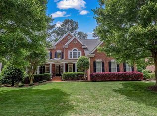 402 Allenhurst Pl, Cary, NC 27518