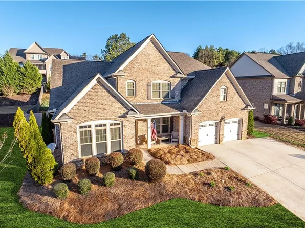 5250 Wild Cedar Dr, Buford, GA 30518
