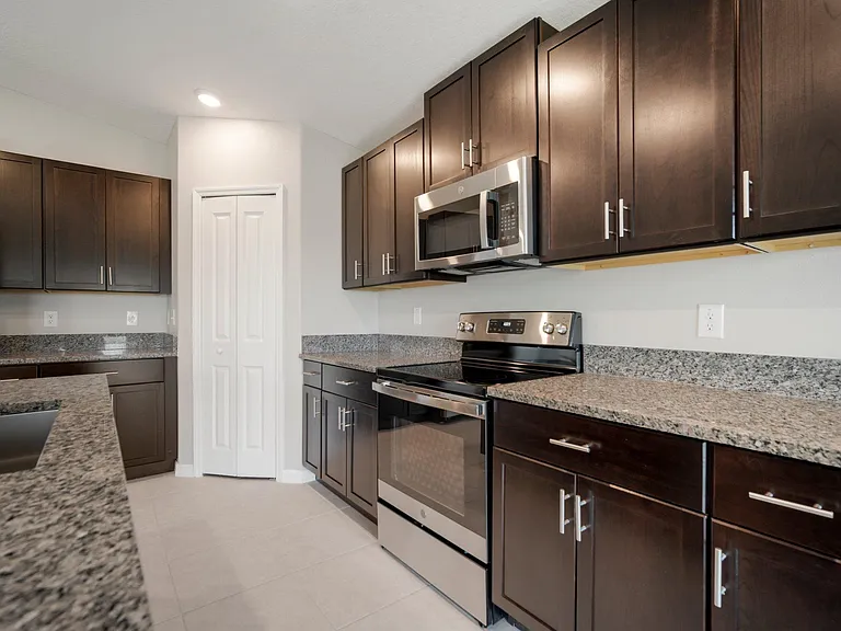 5442 Blue Azure Dr — Photo 15