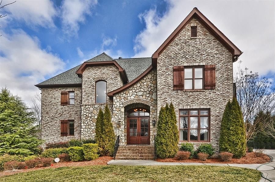 1st image of 6909 Colonial Rea Ct