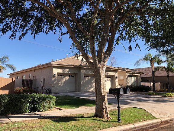 3rd image of 3386 E Vaughn Ave