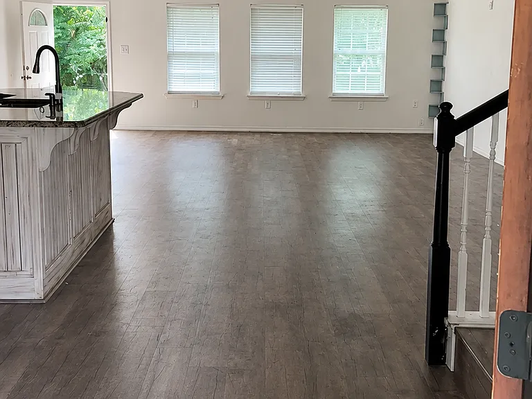 400 N Avenue A — Photo 15