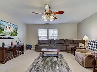 10882 Grace Dr — Photo 3