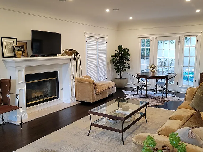 1651 Hill Dr — Photo 8