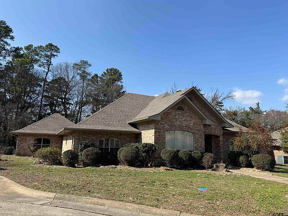 2nd image of 4503 Lakeside Dr