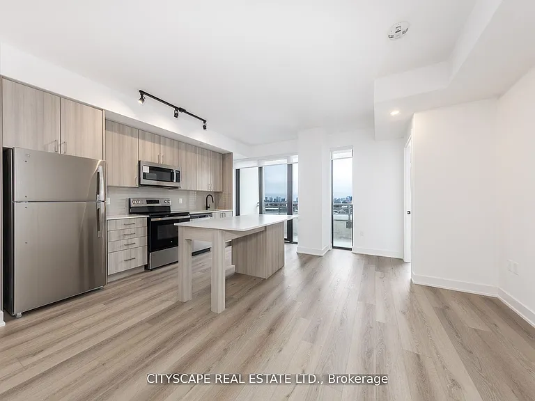 758 Dovercourt Rd W #805 — Photo 4
