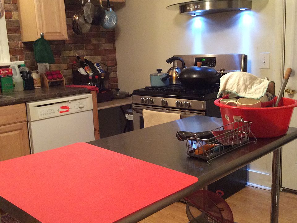 1st image of 12 Hammersley Ave