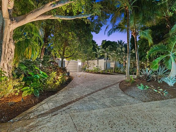 4th image of 1500 MIDDLE RIVER Drive
