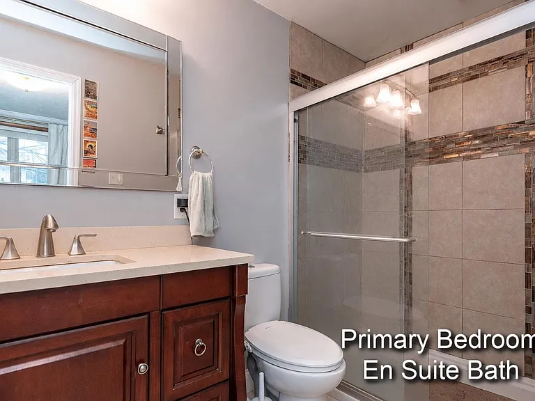 120 E Dixie St — Photo 7