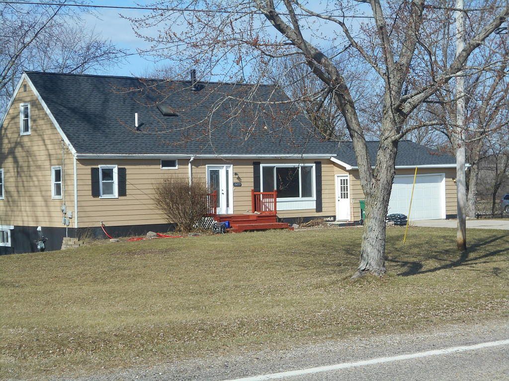 8435 Hanna Lake Ave SE, Caledonia, MI 49316 Zillow