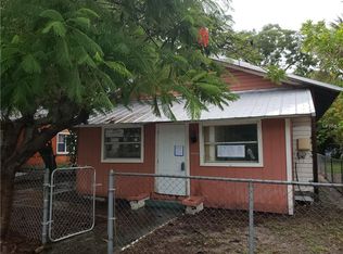 1113 2nd St W, Bradenton, FL 34205