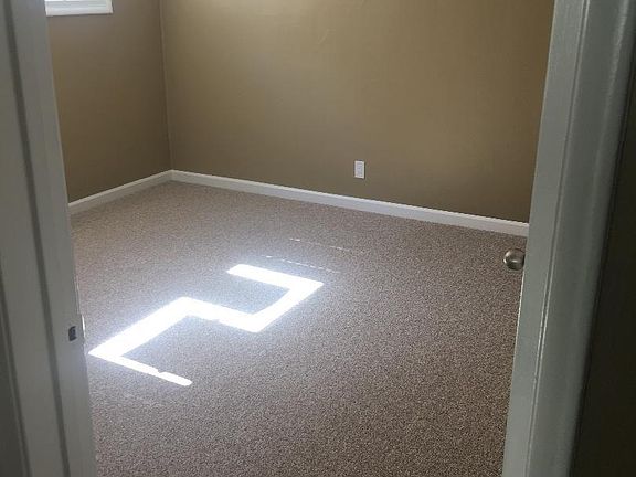 3rd image of 6401 Seashore Dr