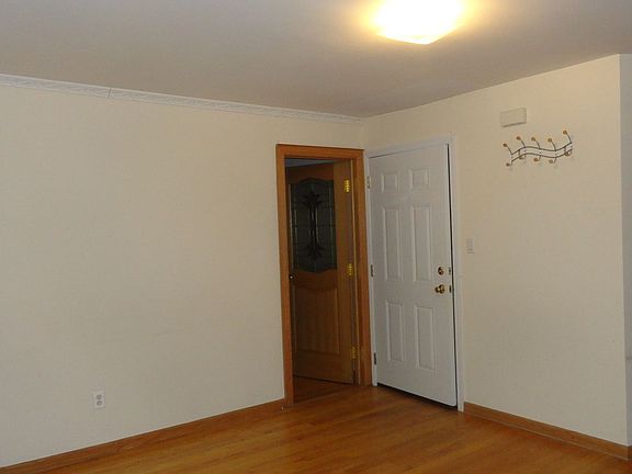 3rd image of 2302 30th Ave #1
