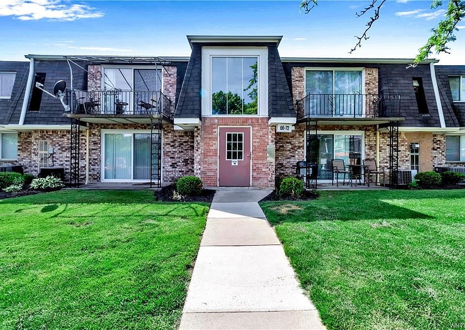 1st image of 66A Foxberry Dr