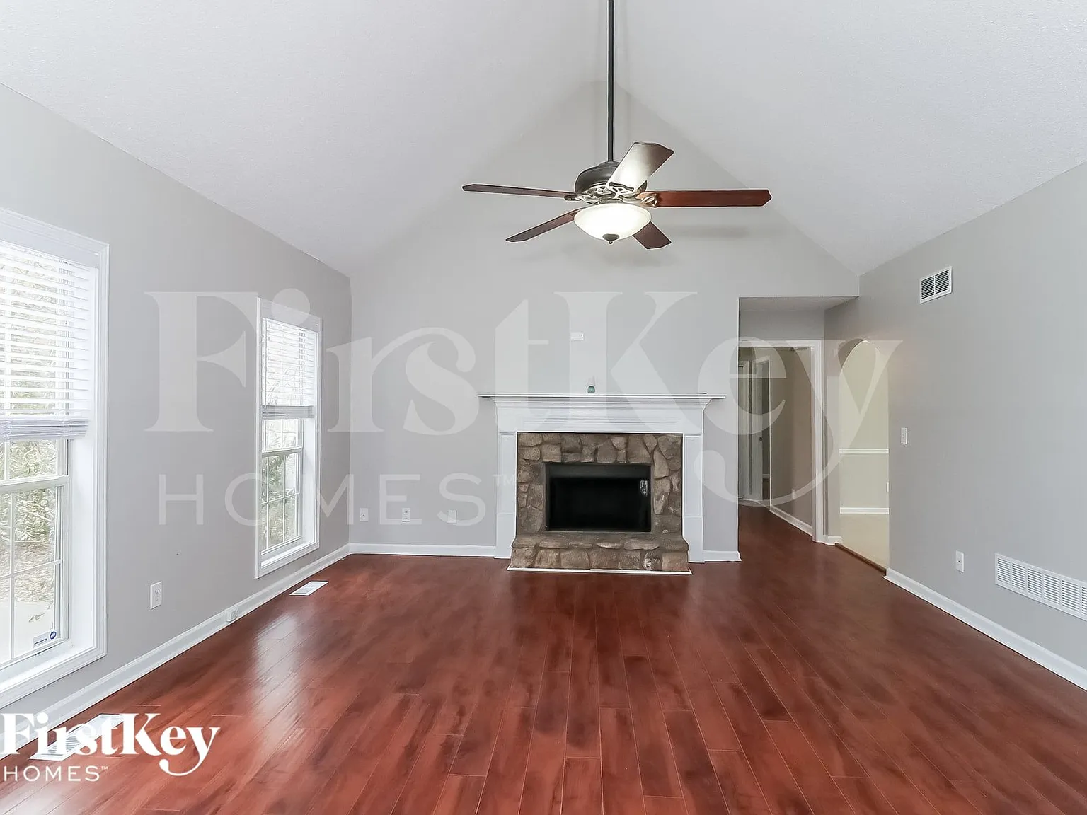 3 bed, 3.0 bath, 2974 sqft, $3,210 — Photo 2