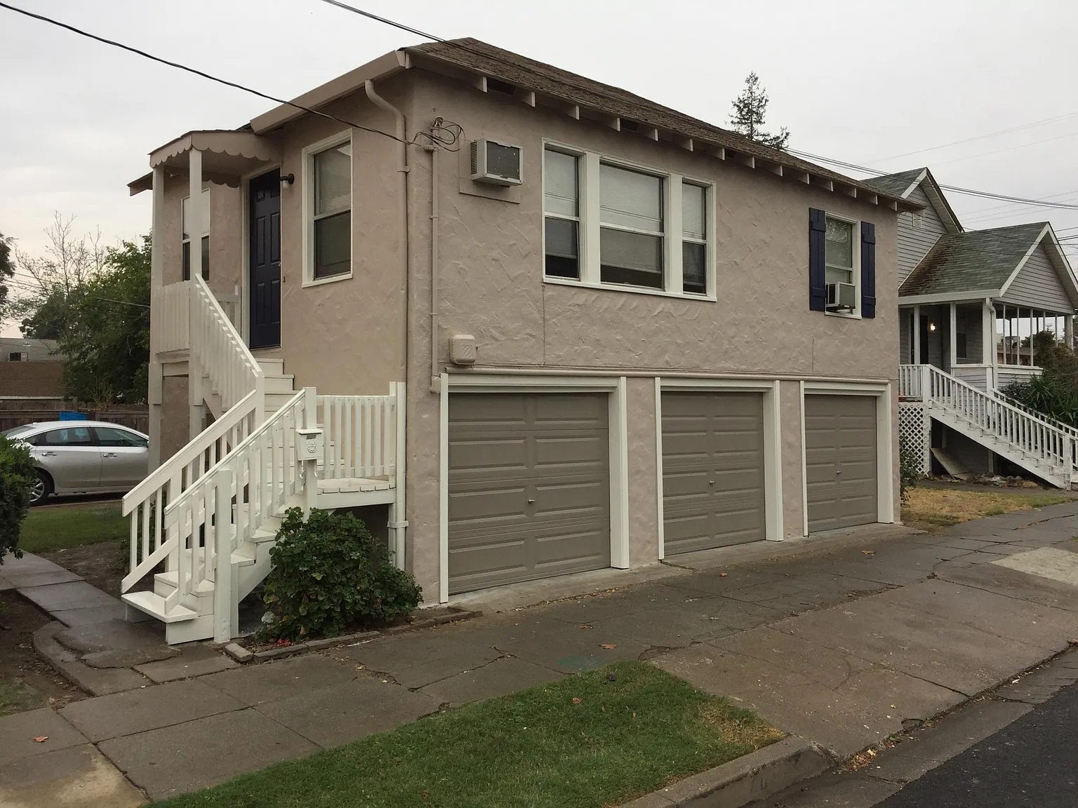 710 9th St — Photo 3
