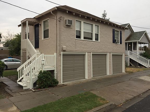 3rd image of 710 9th St