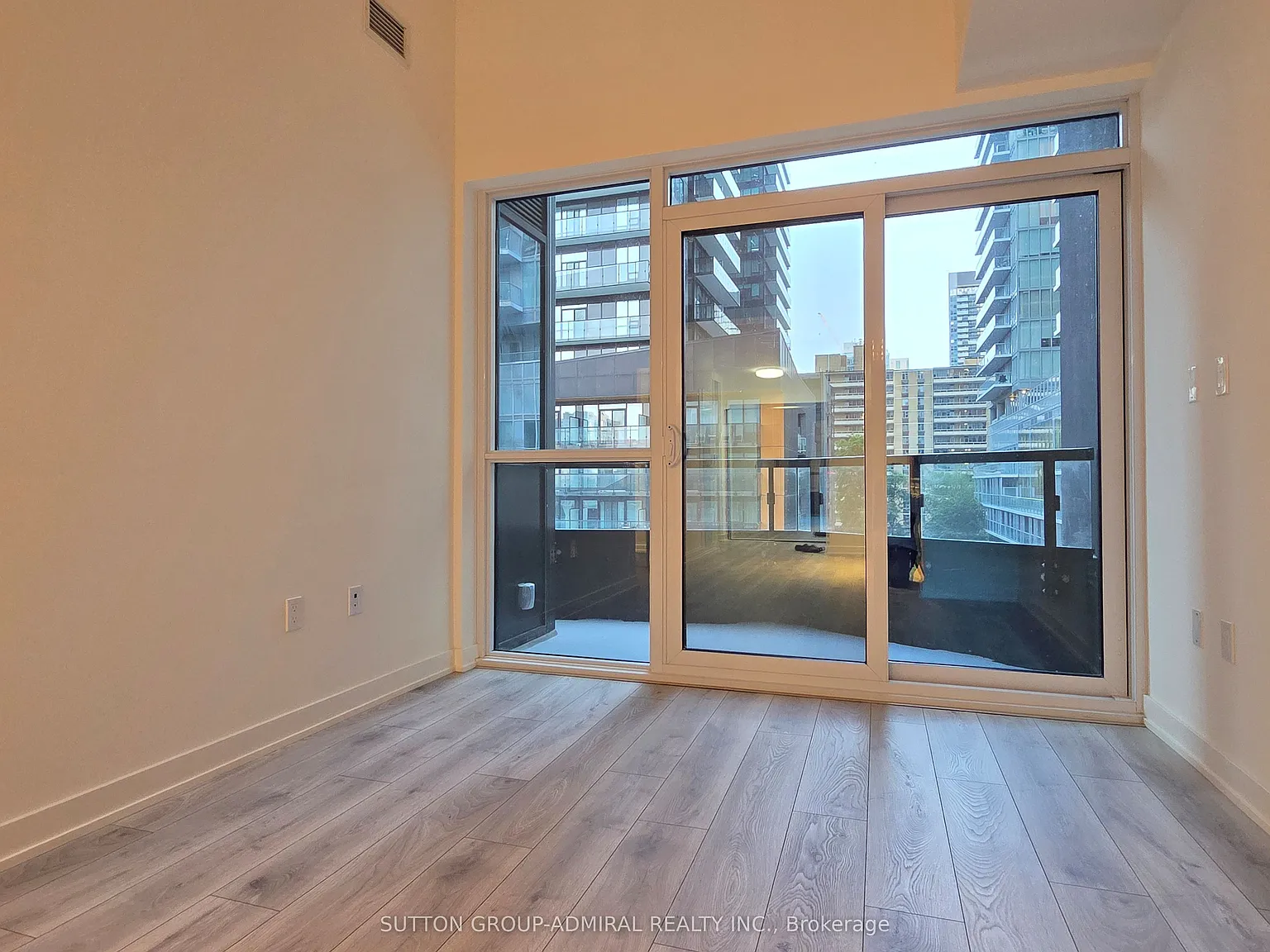 2 bed, $2,250 — Photo 4