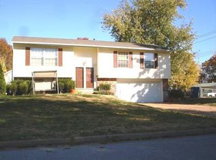 8643 Engler Ave, Saint Louis, MO 63114