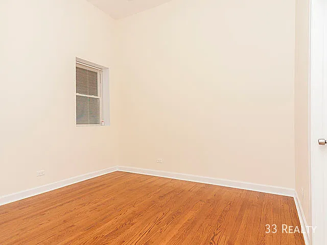 1056 N Damen Ave #1F — Photo 6
