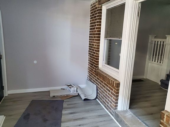 2nd image of 118 N 57th St