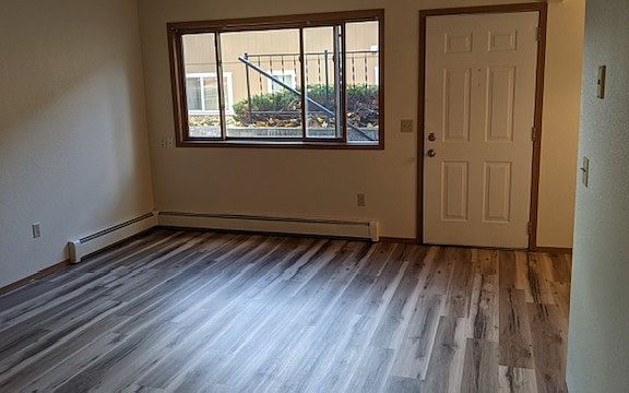 4th image of 1029 S 2nd St W #3