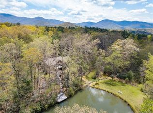 124 Woodburn Dr, Swannanoa, NC 28778