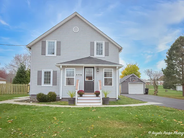 2204 Church St, Johnsburg, IL 60051