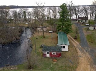 2036 10th Ave #A, Star prairie, WI 54026