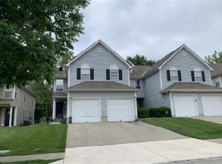 8102 N Elmwood Ave, Kansas City, MO 64119