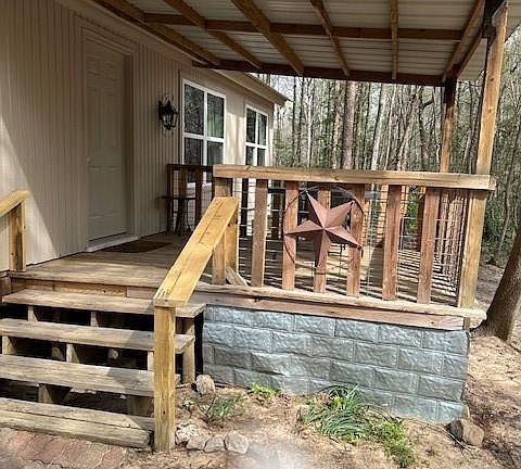 3rd image of 11109 Newton Cir