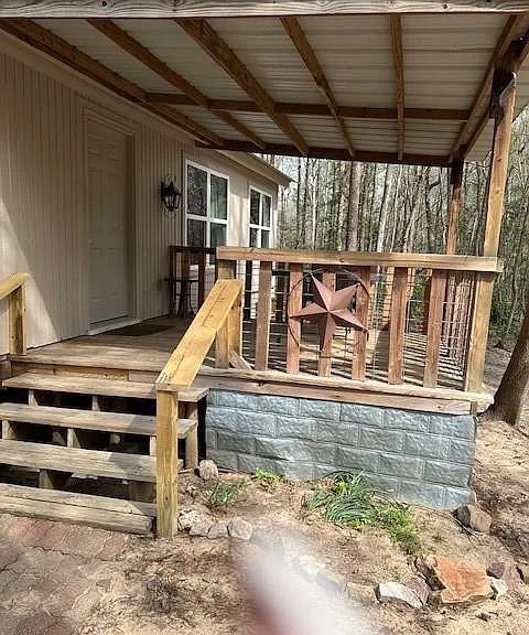 11109 Newton Cir — Photo 3