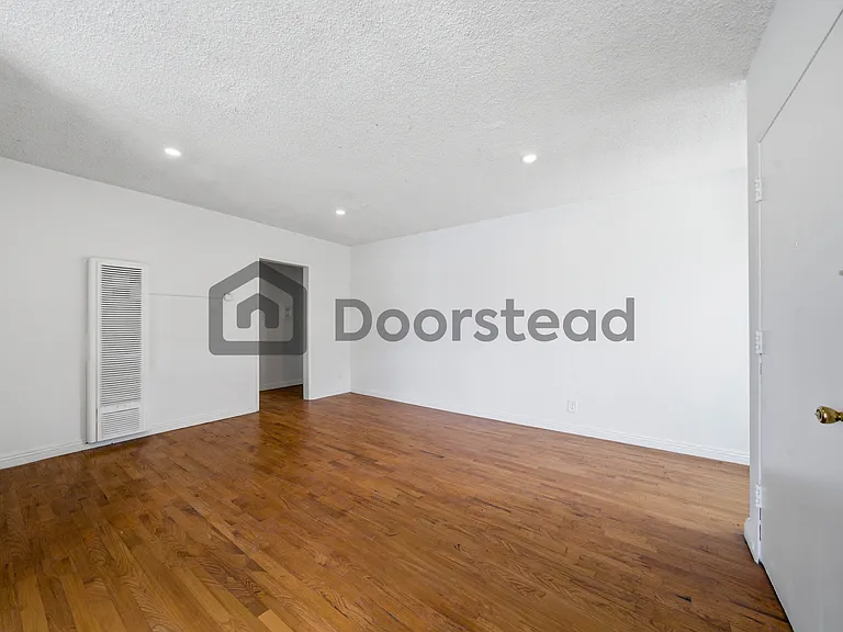3610 Westwood Blvd #1 — Photo 17