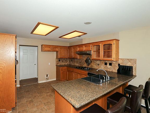 5th image of 7334 Loretta Ln