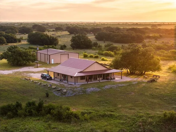 926 Fm, Newcastle, TX 76372