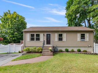 6 Ann Ave, Salem, NH 03079