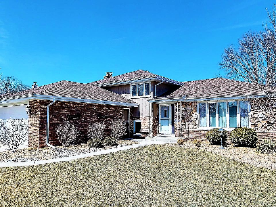 1st image of 7638 Chestnut Dr